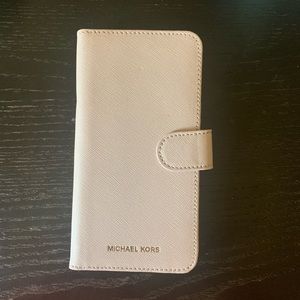 Michael Kors 7+ iPhone Case NWT